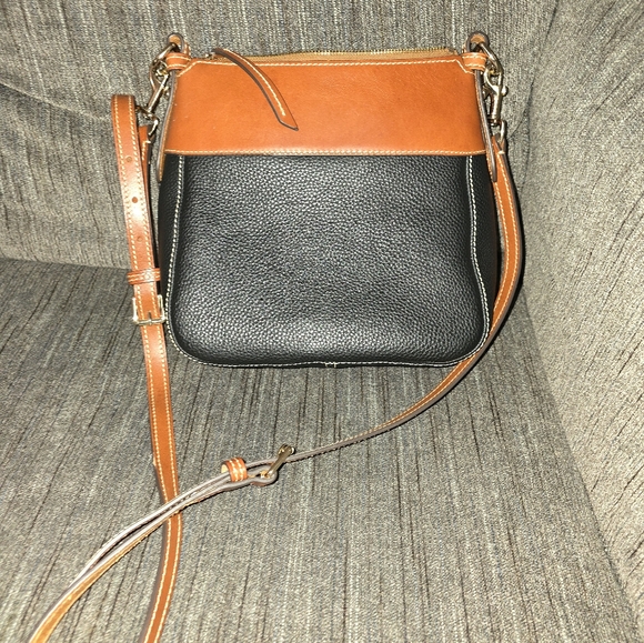 Dooney and Bourke Crossbody Bag - Picture 2 of 5